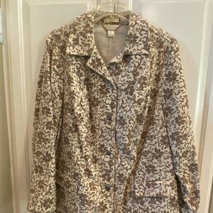 CJ Banks 1X Brown/Tan floral pattern jacket with 2 front pockets